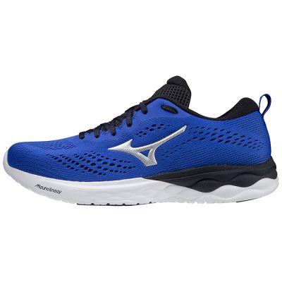 13. Mizuno Wave Revolt M J1GC218104 shoes