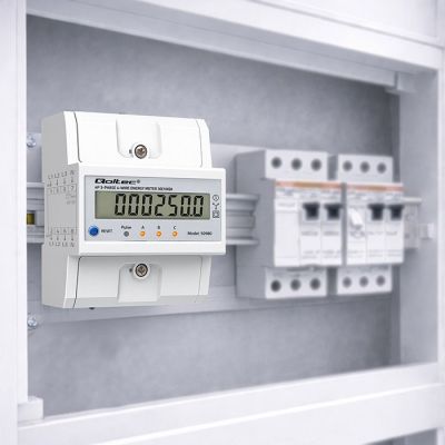 22. Qoltec 50980 Three-phase electronic meter with reset | DIN rail energy meter | 400V | 100A | LCD | LED | 4P