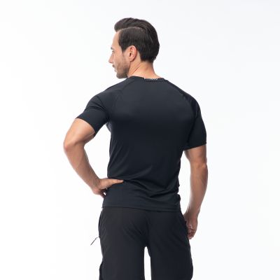 9. FORMET Men's Short Sleeve T-Shirt