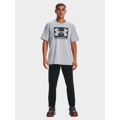 10. Under Armour T-shirt M 1361673-011