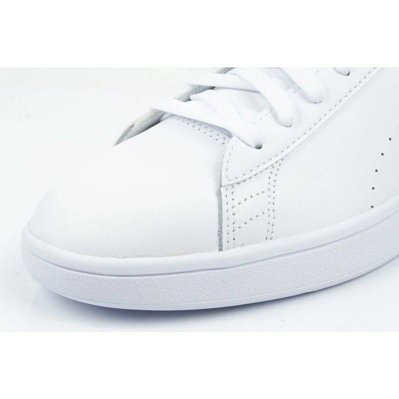 17. Puma Smash v2 W 365213 02 sports shoes