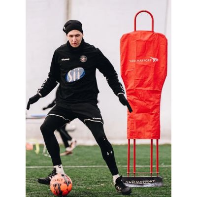 4. Yakima Sport Metal Soccer Wall 100187