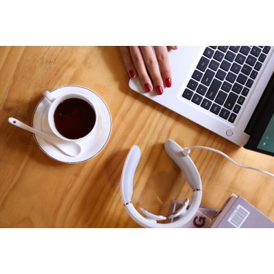 6. Neck massager white 4356E SKG