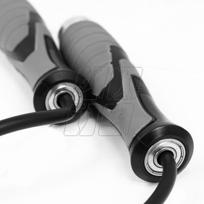 13. Speed skipping rope with weights 2 x 100g BK 256