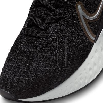 15. Running shoes Nike React Infinity Run Flyknit 3 W DD3024-009