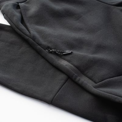 9. Rolf II M sweatpants