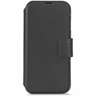 2. Decoded Leather Detachable Wallet MagSafe case for iPhone 17 - black