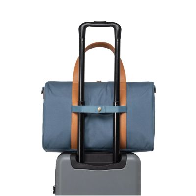 3. Herschel Novel Carry On Duffle 11449-06105 Blue One size