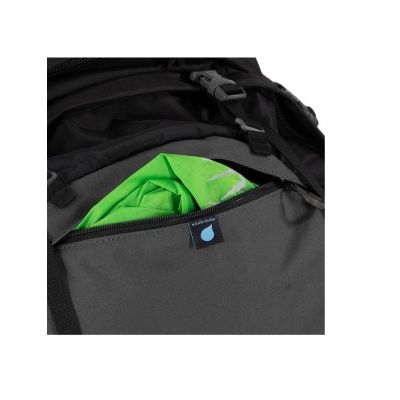 17. OSPREY Kestrel 48 trekking backpack, black, S/M
