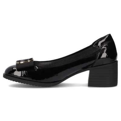 3. Black patent leather pumps on a block heel Filippo DP6960