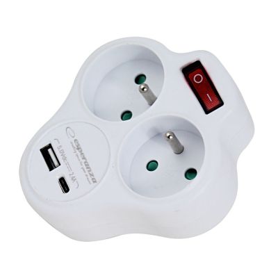 2. ESPERANZA ELECTRIC SPLITTER 2 OUTLETS USB-C USB-A ON WHITE ELK311W