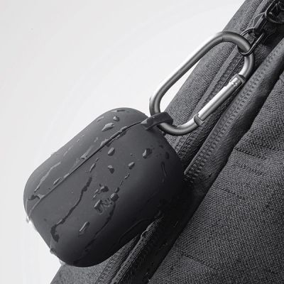 8. Uniq Vencer Silicone case for AirPods Pro - gray