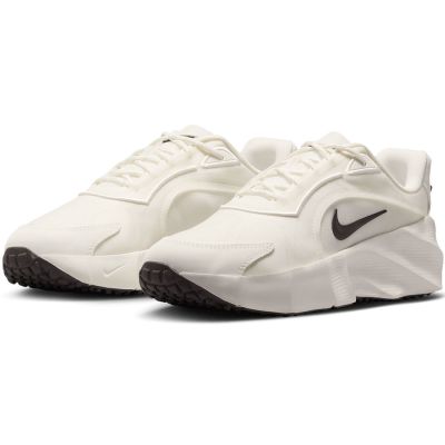4. Nike Aura Edge HQ7025-105 shoes