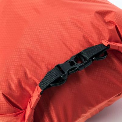 4. Elbrus Drybag Light 92800482322