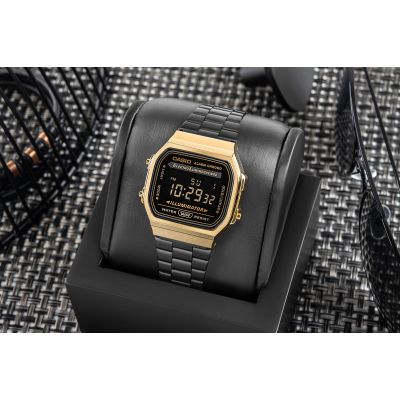 5. CASIO Vintage Men's Watch A168WEGB-1BEF + BOX