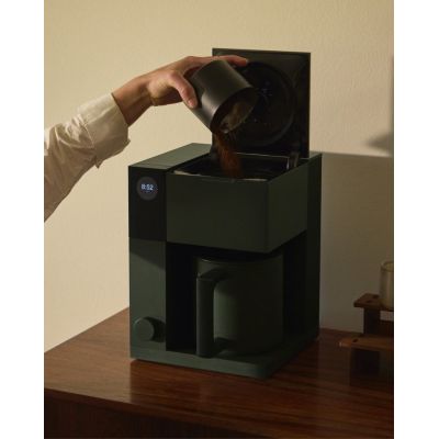 11. Aiden drip coffee machine, forest green, FELLOW