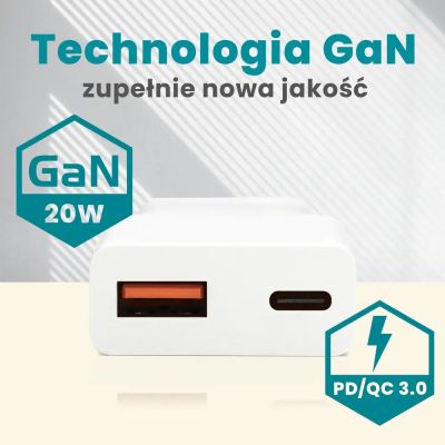 9. EVERACTIVE WALL CHARGER 1 x USB, 1 x USB-C QUICK CHARGE 3.0 20W SUPER SLIM WHITE SC-340Q