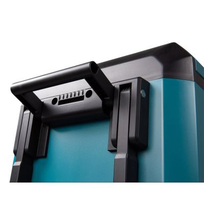 19. Makita. Refrigerator/heater. 20 liters 18V/40V XGT/230V