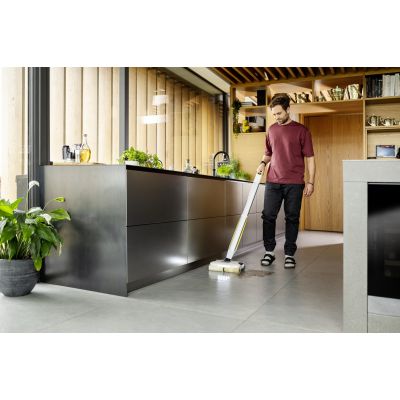 7. KARCHER FC8 Smart Signature Electric Mop