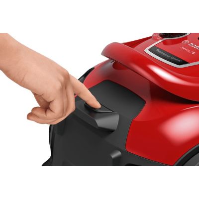 3. Bosch Serie6ProSilenceBGC41Q69 Bagless Vacuum Cleaner