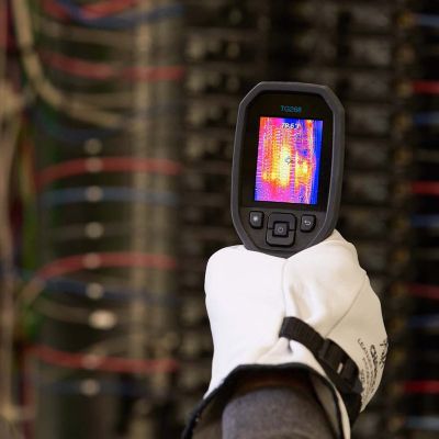 14. FLIR SPOT THERMAL IMAGING CAMERA 160X120 MSX SUPER RESOLUTION 320X240, -25°C TO 400°C LASER TG268