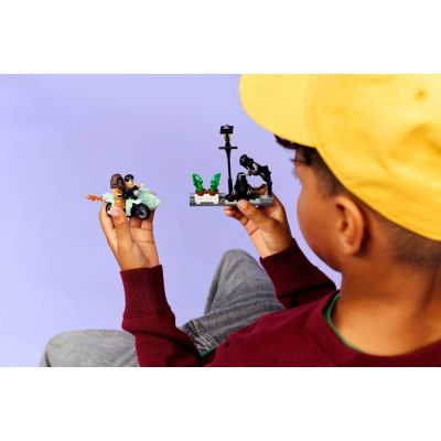 9. LEGO Harry Potter 76459 - Hagrid and Harry's Escape from Privet Drive
