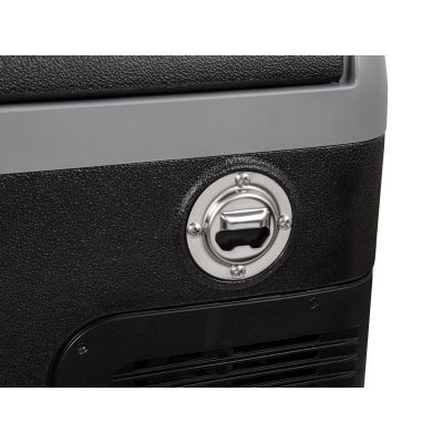 8. 32L BLOW compressor car travel refrigerator