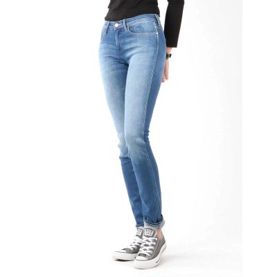 4. Wrangler Corynn Aquatic Coral W jeans W25FX771N