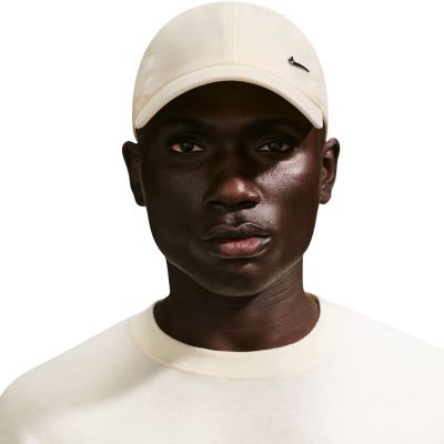 5. Nike Dri-FIT Club Cap Cream FB5372 115