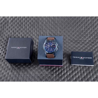 6. Tommy Hilfiger Walker Men's Watch 1710632 + BOX