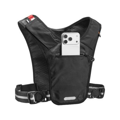 4. Spigen A720 Dynamic Shield Running Vest L-XL - Black