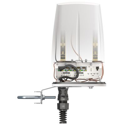 3. QuWireless QuSpot antenna, omnidirectional PoE/LAN antenna, 3 dBi