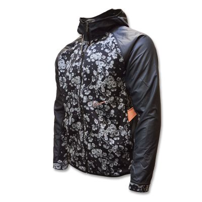 3. Nike Therma City Exploration Full-Zip Hoodie - BV9324-010