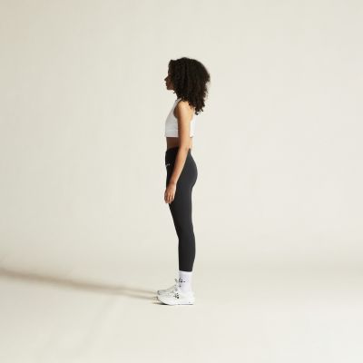 5. Women's CORE ESSENCE TIGHTS 2 W