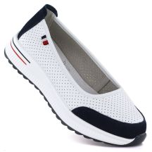 Leather ballet flats with a thick sole, openwork, white Jezzi 7815