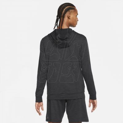 2. Nike Yoga Dri-FIT sweatshirt M CZ2217-010