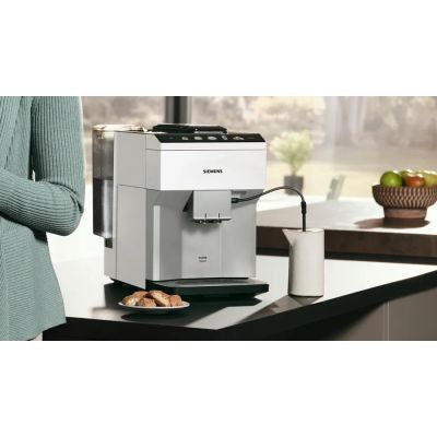 4. Siemens EQ500 TP515R02 15bar espresso machine | white