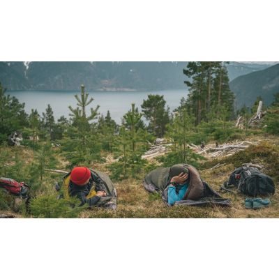 4. Robens Mountain Bivvy Adult Rectangular Sleeping Bag Nylon, Polyester Dark Green