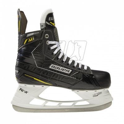 3. Bauer Supreme M1 Jr. 1059778 hockey skates