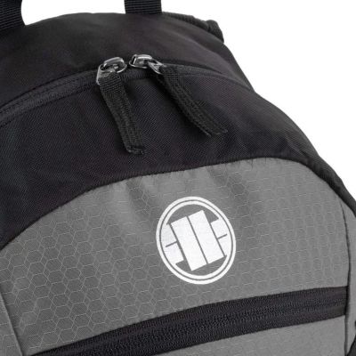 8. Pit Bull West Coast Pb Sports'19 Gray 12L Backpack - 9192019017