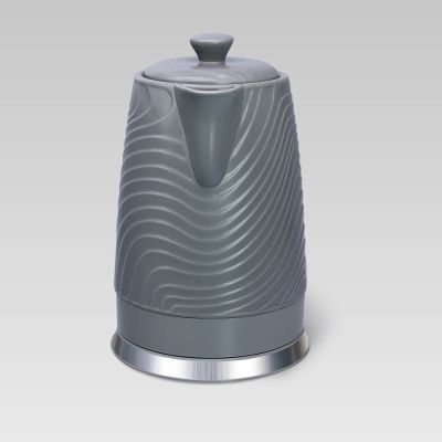 3. Electric kettle 1.8l 1800W MR-078 MAESTRO