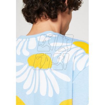 6. Karl Kani Small Signature Daisy Tee M 6037566