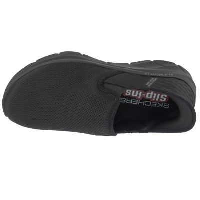 3. Skechers Slip-ins: D'Lux Walker 2.0 – Reeler 232463WW-BBK Black 39.5