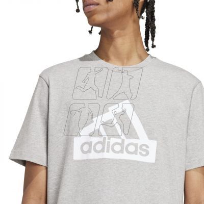 10. adidas Modern Essentials Graphic M T-shirt IW2648