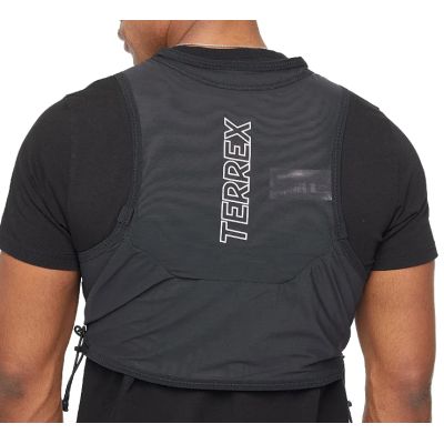 4. adidas Terrex AEROREADY 5L running vest black IB2786