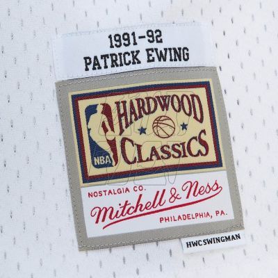 3. Mitchell &amp; Ness NBA Cracked Cement Swingman Jersey Knicks 1991 Patrick Ewing M TFSM5934-NYK91PEWWHIT