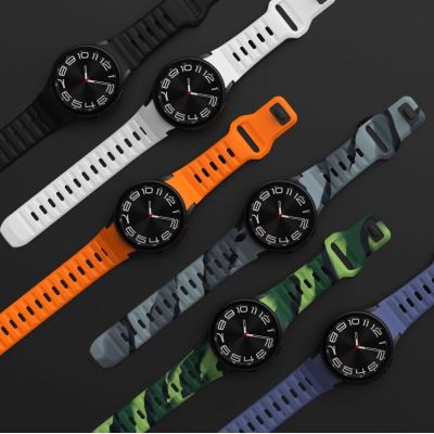 3. Tech-Protect Silicone Line Strap for Samsung Galaxy Watch 4 / 5 / 5 Pro / 6 / 7 / FE - Black