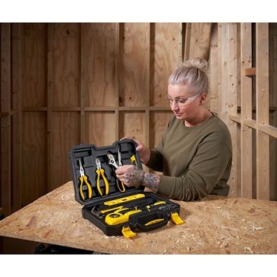 5. 28-piece tool set in a convenient carrying case