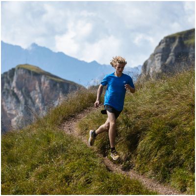 13. New Balance M MTHIERG7 Shoes