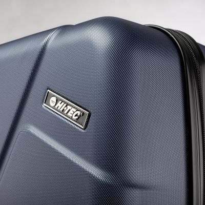 9. Hi-tec Porto 100 suitcase 92800308512